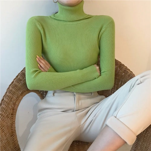 Women's Slim-Fit Turtleneck Knit Top – Long Sleeve