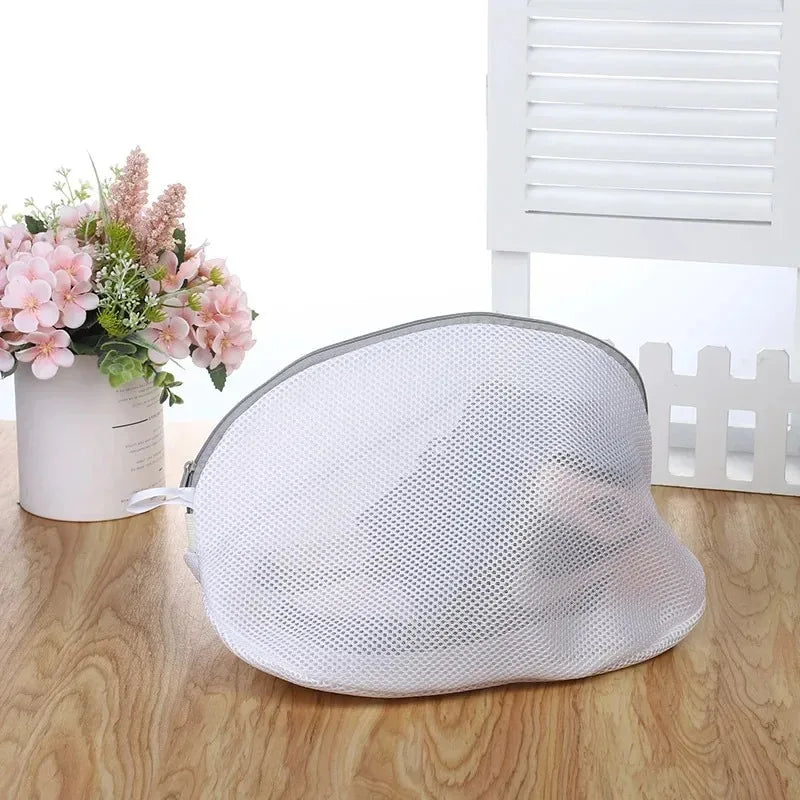Zippered Mesh Shoe Laundry Bag